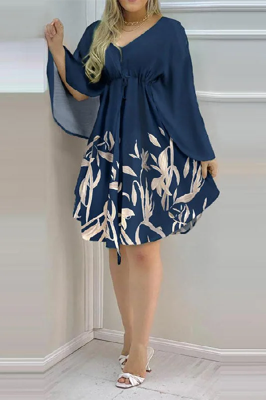 Crazy Discounts, Hurry Up Floral Print Stylish Cape Sleeve Mini Dress