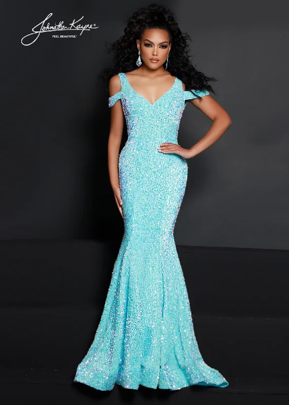 Exclusive Discount Johnathan Kayne 2678 Size 4 Aqua sequin stretch velvet Pageant gown Formal Dress