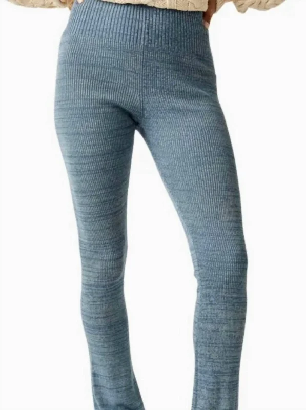 Modern Women’s Fashion with Vintage Touches Knitted Pants In Blue