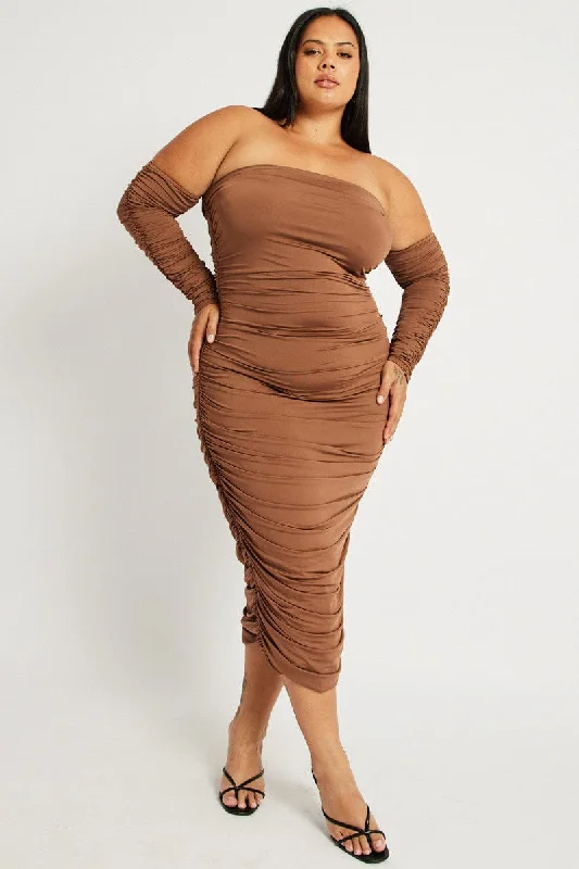 Eclectic Style Wardrobe Brown Ruched Jersey Midi Dress