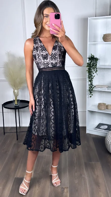 Dive Into Trendy Women's Fashion Tamera Black Crochet Detailing Midi Dress