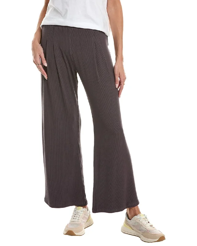 Trend Setting Threads Heartloom Heidi Pant