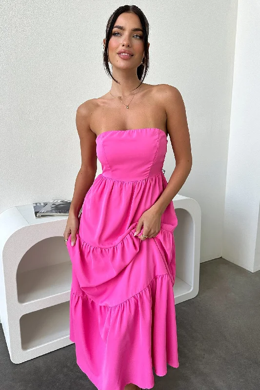 Explore What's New Hailey Maxi Dress - Pink