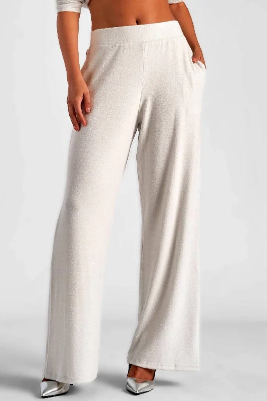 Budget-Friendly Fashion Women's Sparkle Pants In White & Silver