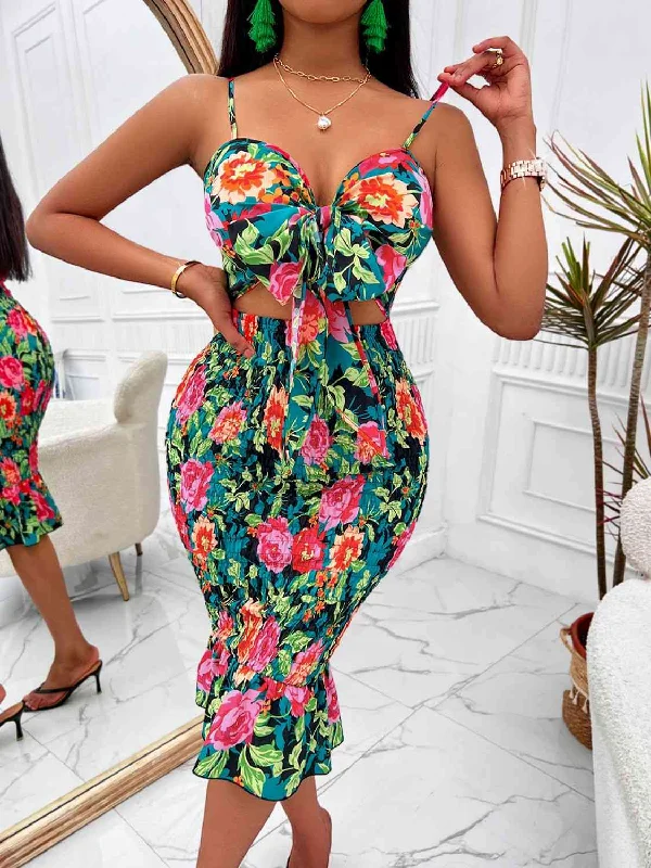 Pastel Styles Floral Sweetheart Neck Cutout Dress