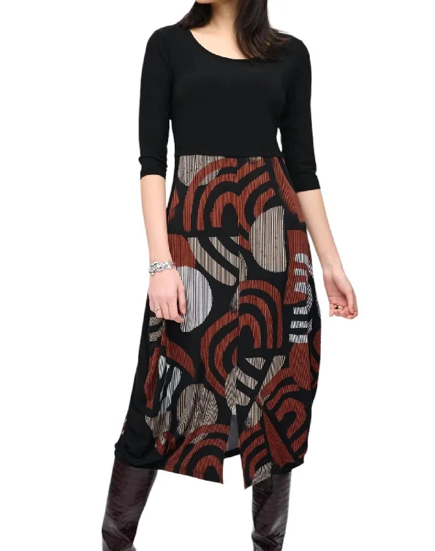 Relaxed Fashion Metro Midi Dress In Black/rust