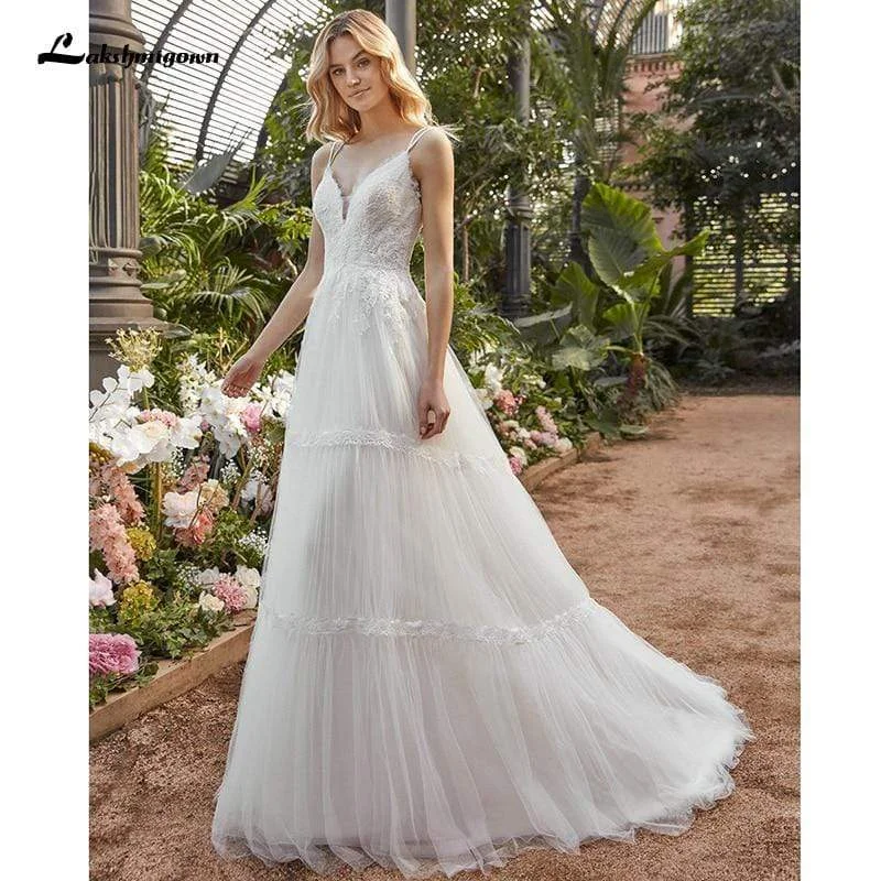 Women's Online Boutique Roycebridal Elegant A-Line V-Neck Lace Wedding Dress