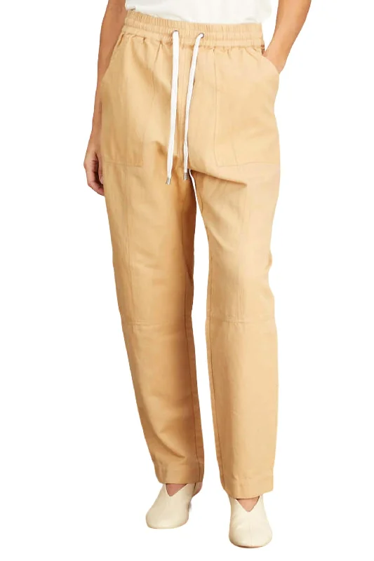 Trend Alert Surf Pant In Sand