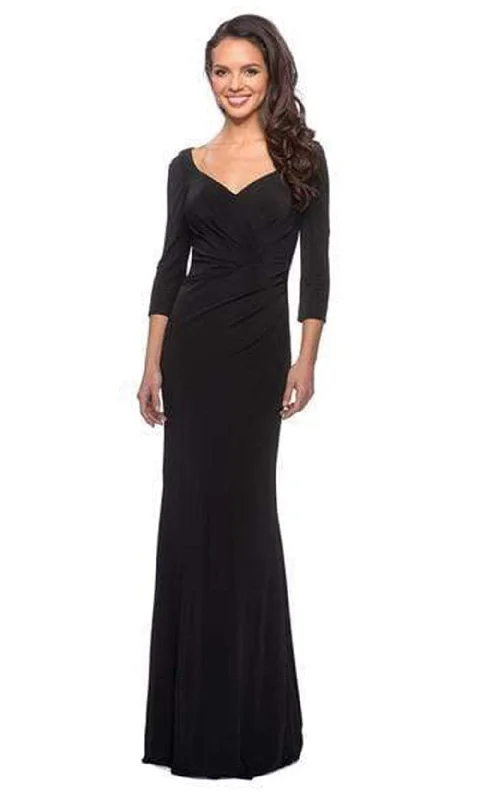 Trend Setting Wardrobe La Femme - Plunging V-Neck Ruched Evening Gown 26955SC