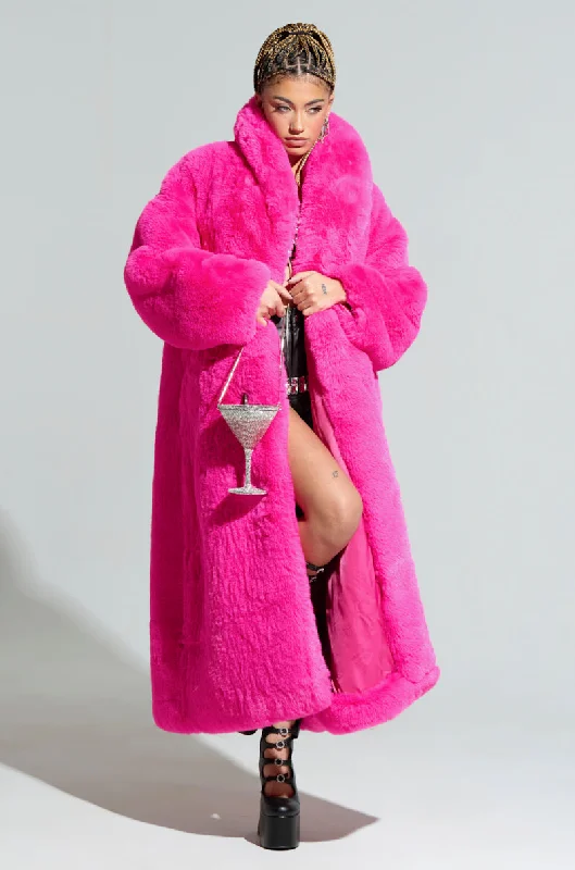 Outfits For Women DAYANNE FAUX FUR TRENCH IN FUCHSIA