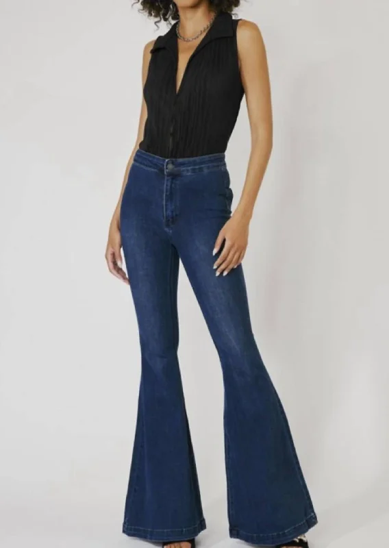 Sophisticated Outfits Bell Bottoms In Denim