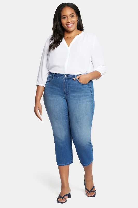 Street Style Fashion Relaxed Piper Crop Jeans In Plus Size - Melody