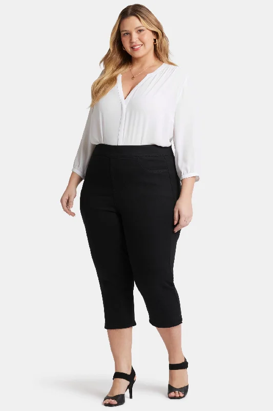 Style Revolution Dakota Crop Pull-On Jeans In Plus Size - Overdye Black