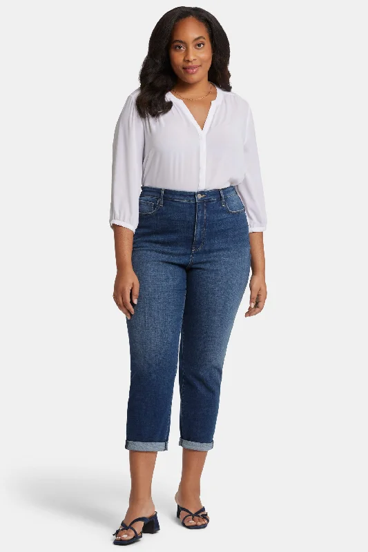 Clothes For Woman Margot Girlfriend Jeans In Plus Size - Olympus