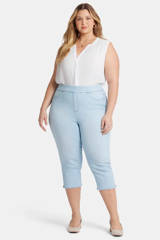 Chic Trends For The Fashion Savvy Dakota Crop Pull-On Jeans In Plus Size - Oceanfront